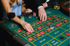 A Surge associated with On-line Gambling houses: Some sort of A digital Progress with Playing
